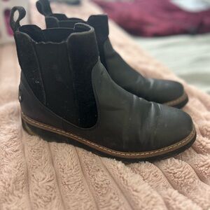 Roxy Black Ankle Boots